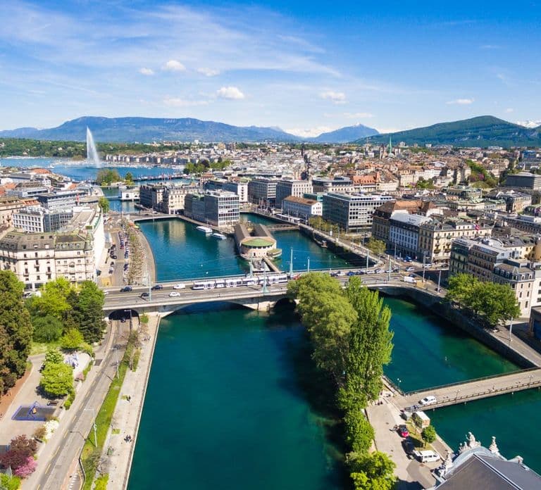 Geneva’s Time Capsule: Private tour A Historic Journey