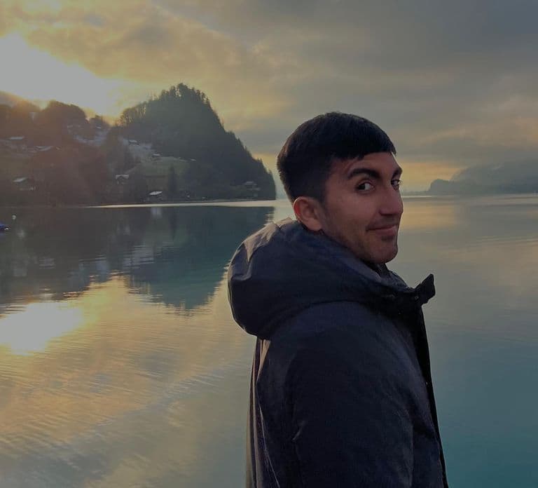 Interlaken: Boat Trip to Giessbach Falls & hike to Iseltwald