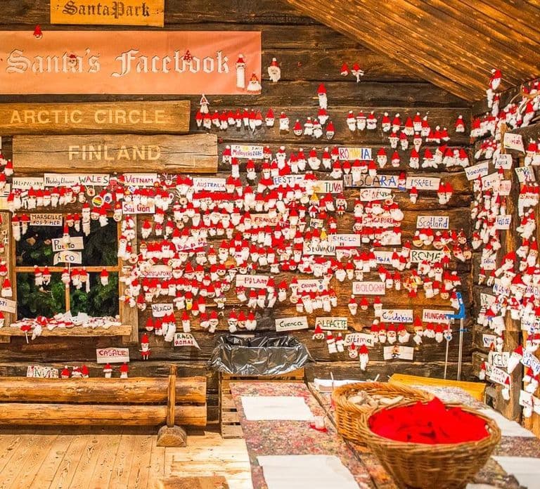 Rovaniemi: Visita a Santa Park con recogida en el hotel