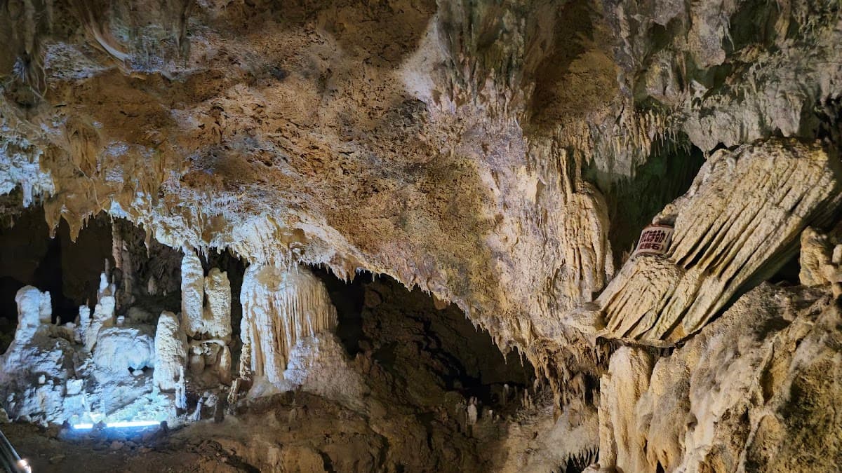 Ishigaki Stalactite Cave