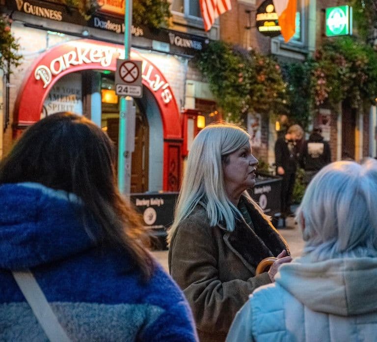 Dublin: Dark Walking Tour of Haunted Dublin