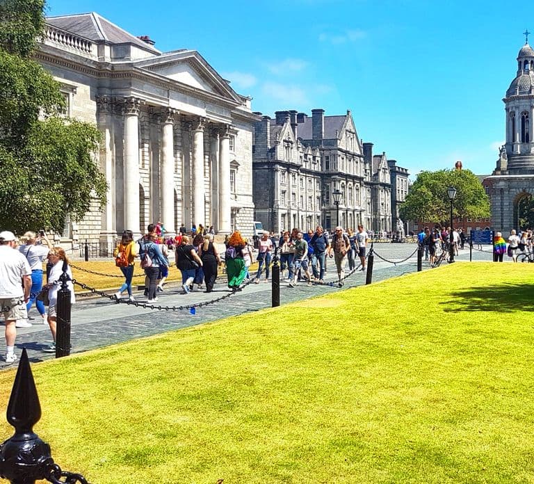 Dublin: Tour Guiado por Pontos Turísticos e Pints