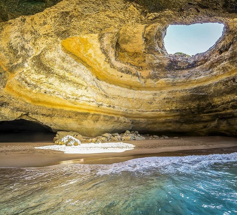 Portimão: Benagil Caves Speed Boat Tour with Sunset Option