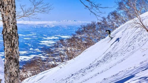 Lezioni di sci/snowboard al Rusutsu Ski Resort di Hokkaido (istruzioni in inglese) con opzione skipass aggiuntivo