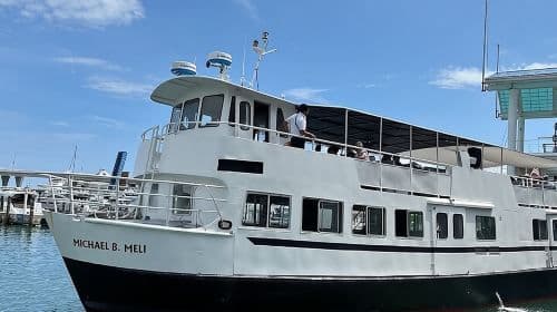 Biscayne Bay Millionaire's Row Skyline Boat Tour Day Tours