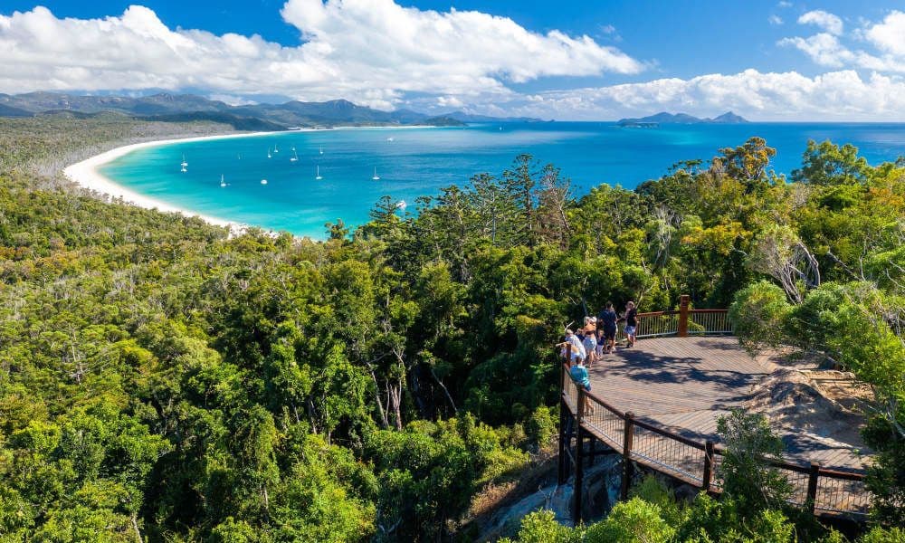 Tour Whitehaven Beach Southern Lights
