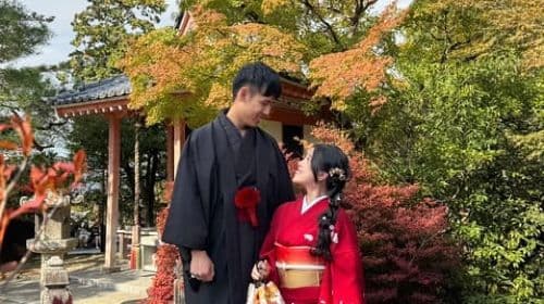 Kyoto: Noleggio Kimono con Acconciatura e Accessori - Tour Giornalieri