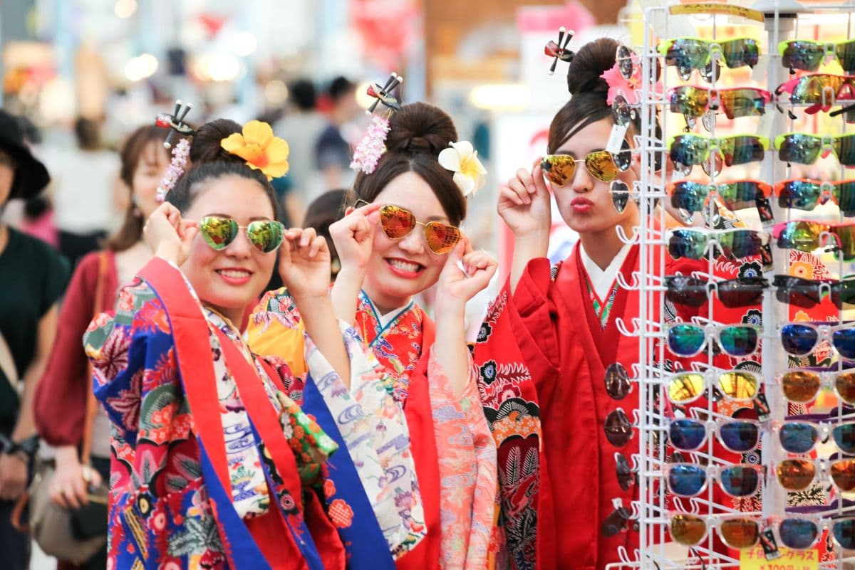 Ryukyu Costume Studio Chura Bijin
