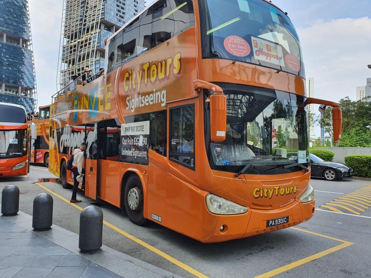 FunVee Open-Top Bus Tour with Toast Box