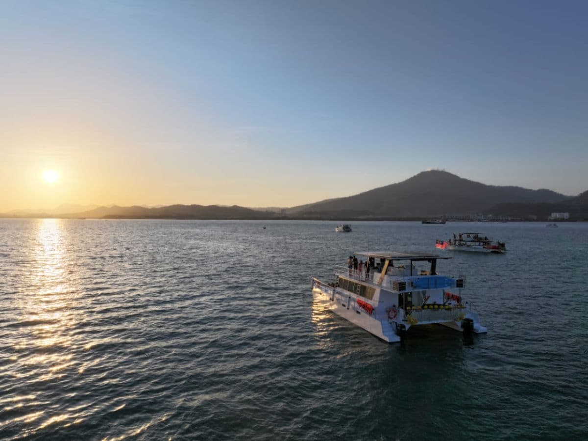 Langkawi Sunset Cruise Experience