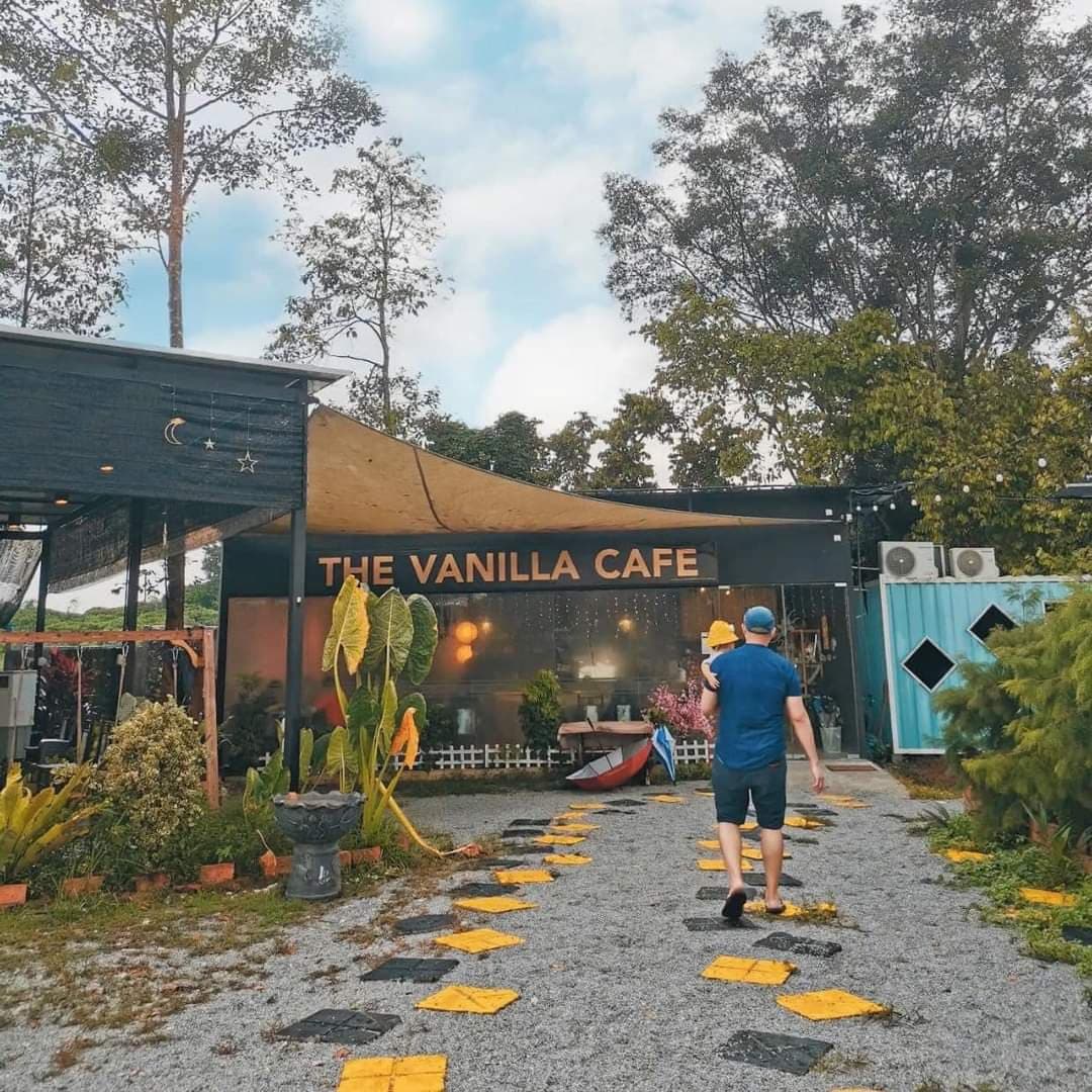 The Vanilla Village by Kairos