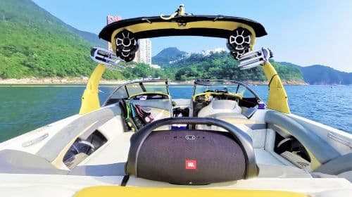 Hong Kong Yacht Charter: Surfen in Hong Kong's Shallow Bay Surfing Paradise (Minimaal 2 uur) Vervoerspassen