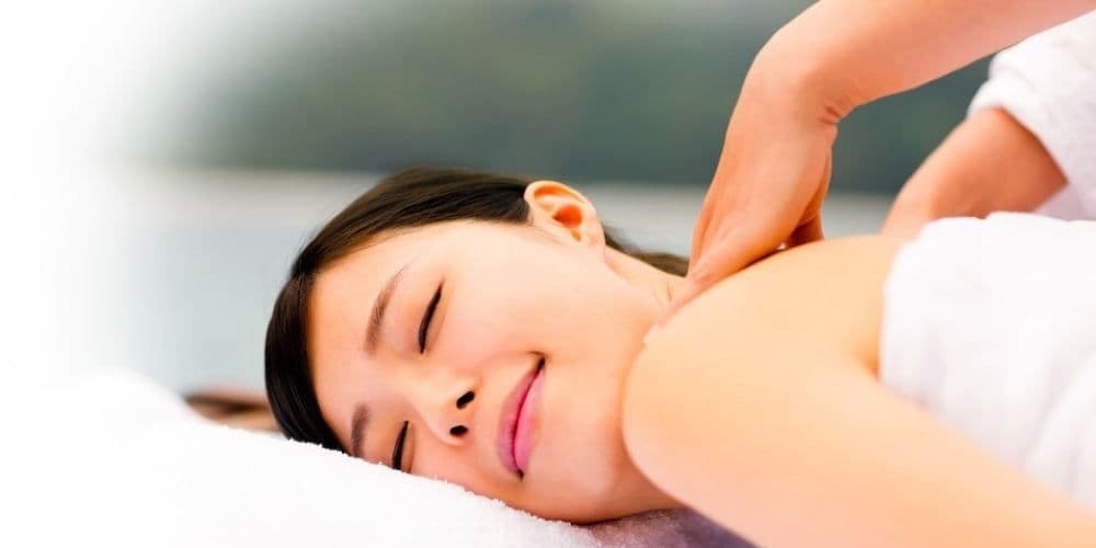 6 Star Foot Massage Center in Taipei: Full body massage & Foot massage