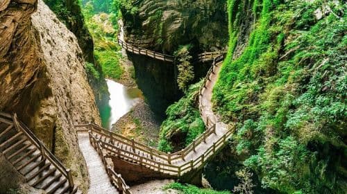 Chongqing発 Wulong Karst Geological Park オールインクルーシブ・プライベート日帰りツアー
