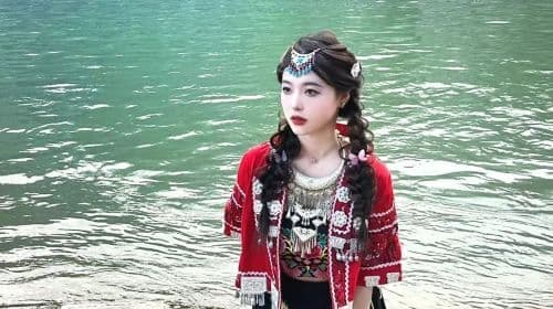 Hangzhou Trip Moments[West Lake bilingual photography services including follow-up shooting, aerial photography, wedding photography, portrait photography, and customized private car tour guide servic