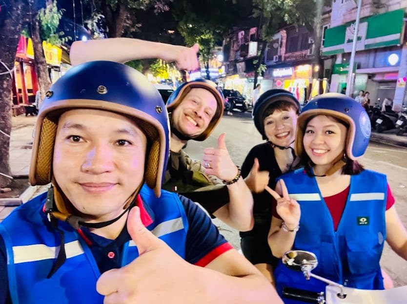 Hanoi Vespa Sunset Tour with Local Food and Train Street