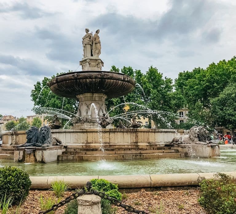 From Marseille: Cassis & Aix-en-Provence Full-Day Tour