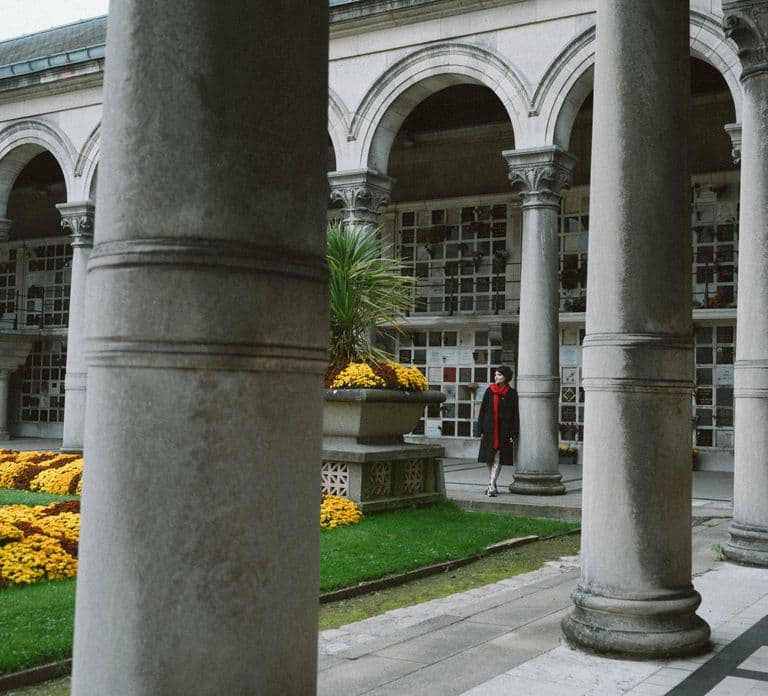 Paris: Père Lachaise Cemetery Guided Walking Tour