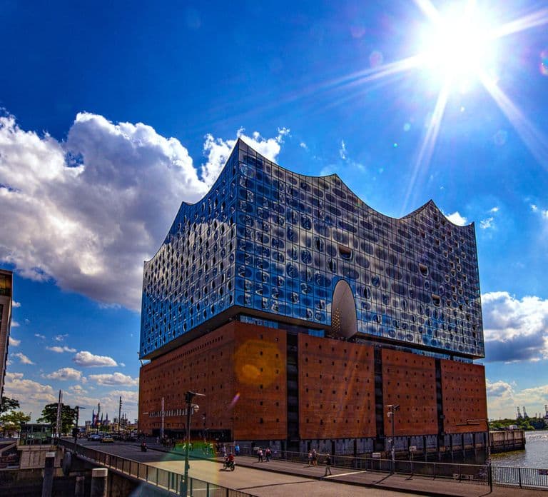 Hamburg: Elbphilharmonie Highlights and Plaza Guided Tour