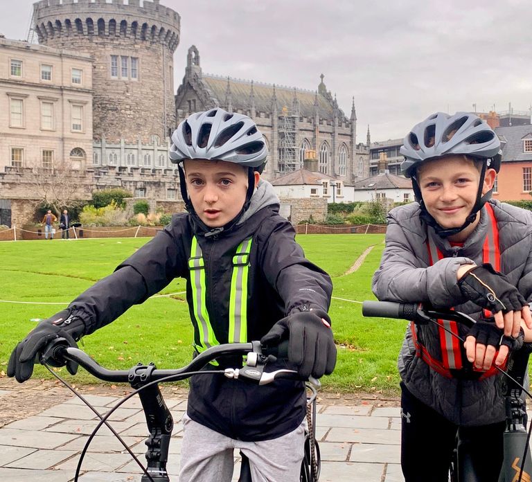 Dublin: Guided Bike & E-Bike Tour
